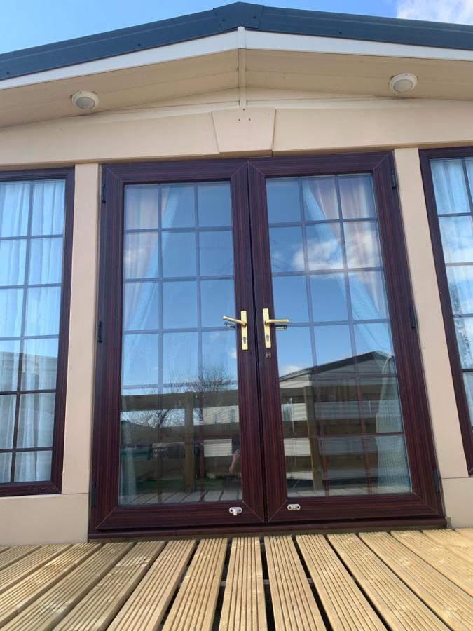 The Monaco 32 Villa Dunoon Exterior photo